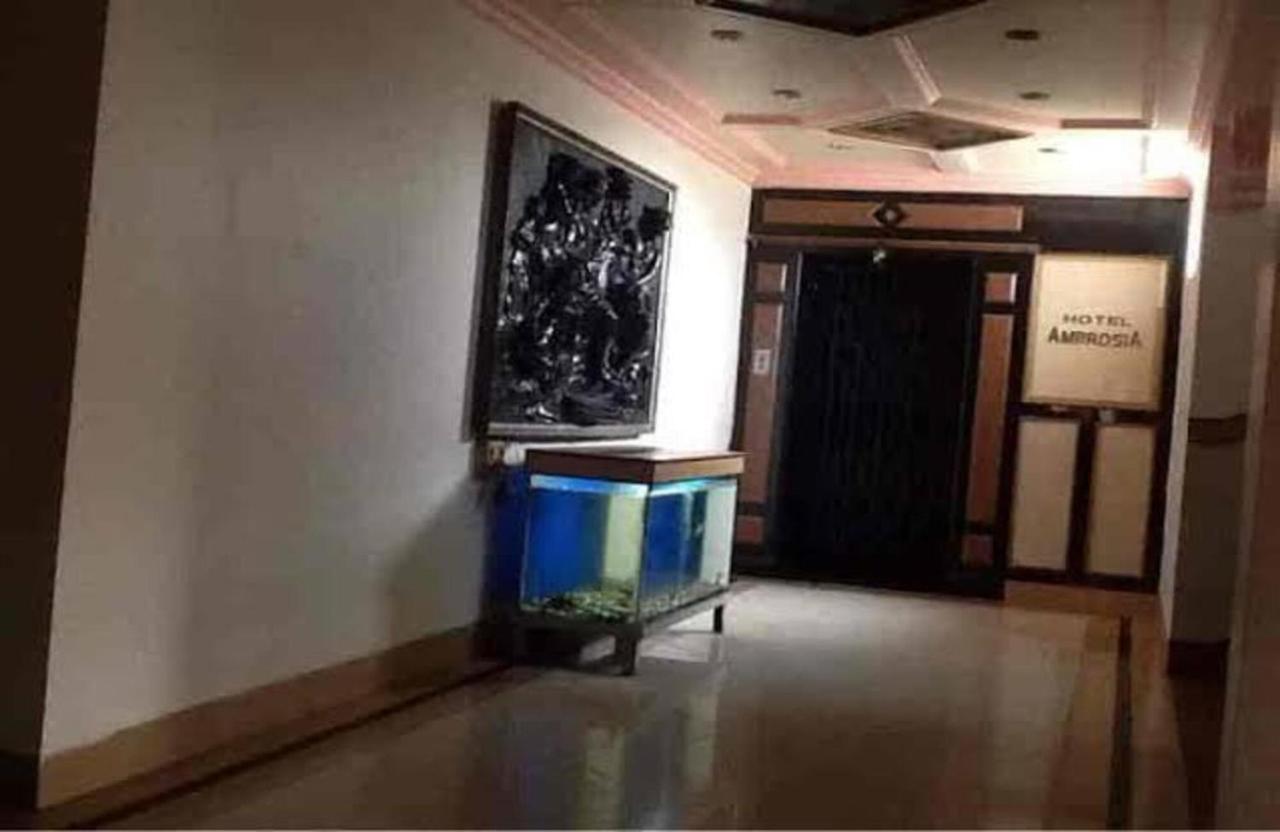 Hotel Ambrosia Kalyān Εξωτερικό φωτογραφία