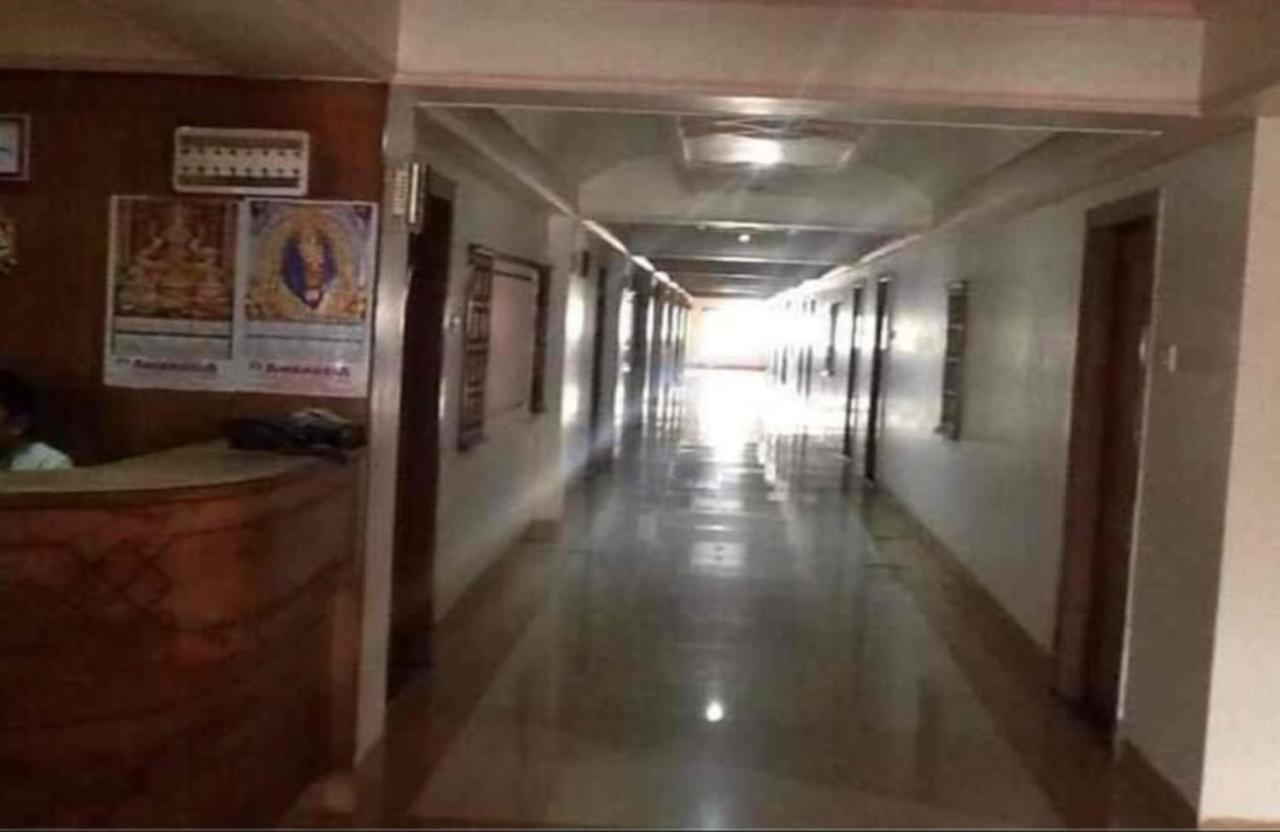 Hotel Ambrosia Kalyān Εξωτερικό φωτογραφία